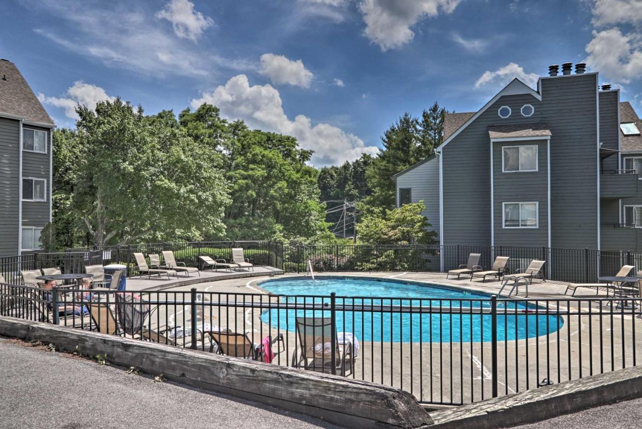 Cozy Resort-Style Gatlinburg Condo Indoor Pool! Exteriör bild