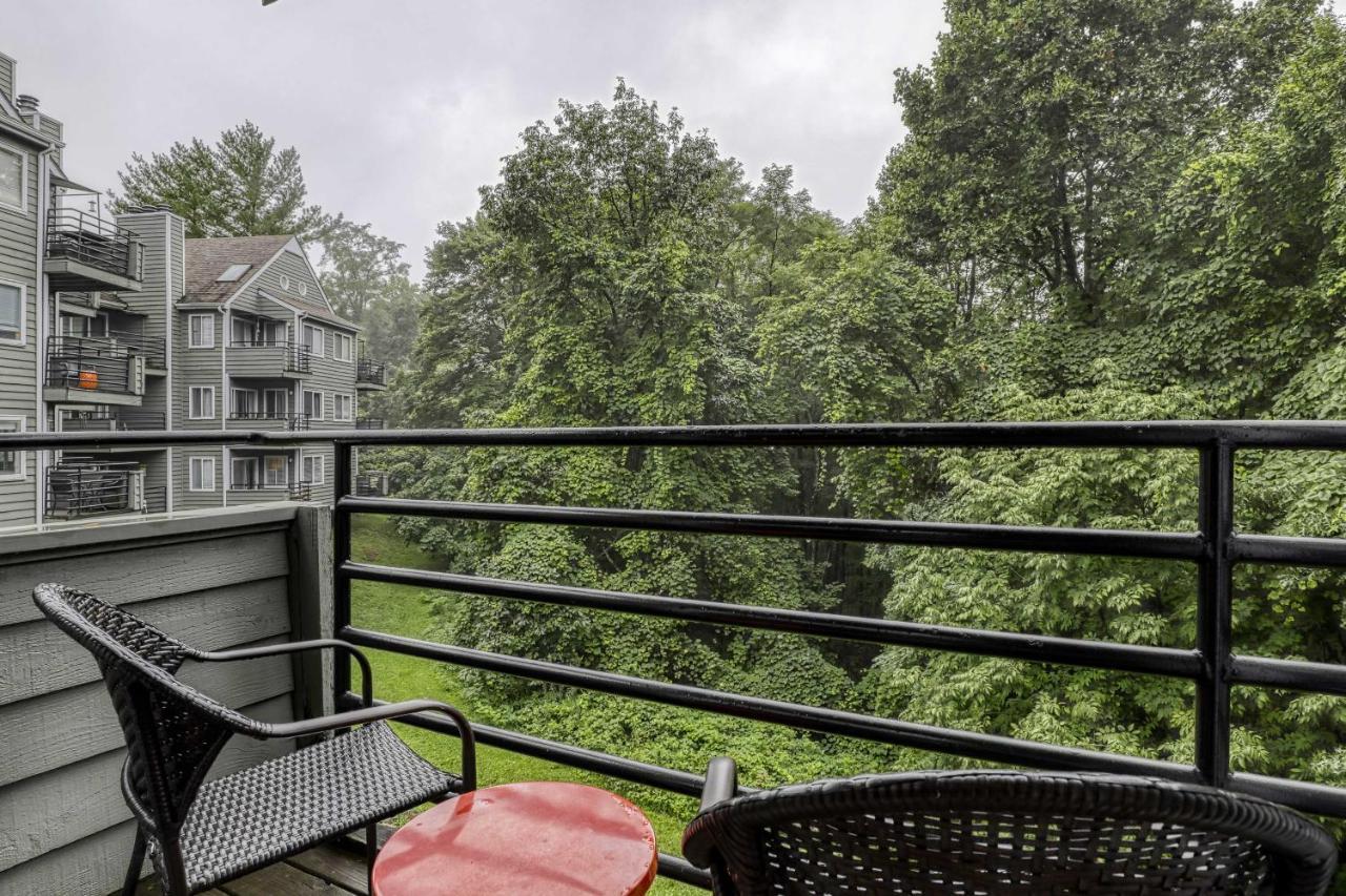 Cozy Resort-Style Gatlinburg Condo Indoor Pool! Exteriör bild